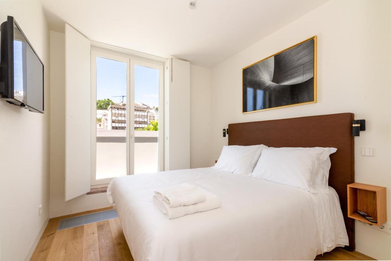 Liberdade 12 By The Good Neighbour In Lissabon